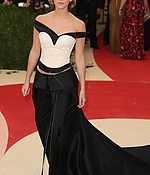 emma_watson_2016_met_costume_institute_gala_41.jpg