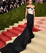 emma_watson_2016_met_costume_institute_gala_44.jpg