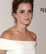 emma_watson_2017_april_26th_the_circle_premiere_tribeca_film_festival_147.jpg