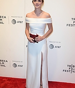 emma_watson_2017_april_26th_the_circle_premiere_tribeca_film_festival_169.jpg