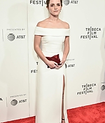emma_watson_2017_april_26th_the_circle_premiere_tribeca_film_festival_181.jpg