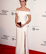 emma_watson_2017_april_26th_the_circle_premiere_tribeca_film_festival_183.jpg