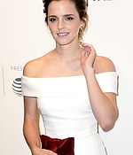 emma_watson_2017_april_26th_the_circle_premiere_tribeca_film_festival_206.jpg