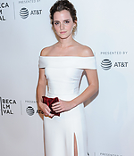 emma_watson_2017_april_26th_the_circle_premiere_tribeca_film_festival_225.jpg