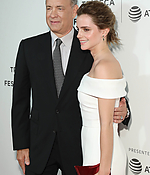 emma_watson_2017_april_26th_the_circle_premiere_tribeca_film_festival_23.jpg