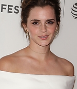 emma_watson_2017_april_26th_the_circle_premiere_tribeca_film_festival_238.jpg