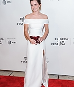 emma_watson_2017_april_26th_the_circle_premiere_tribeca_film_festival_262.jpg
