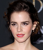 emma_watson_2017_mar_batb_la_premiere_185.jpg