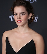 emma_watson_2017_mar_batb_la_premiere_242.jpg