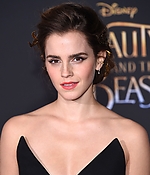 emma_watson_2017_mar_batb_la_premiere_267.jpg