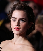 emma_watson_2017_mar_batb_la_premiere_308.jpg