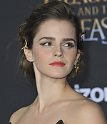 emma_watson_2017_mar_batb_la_premiere_323.jpg