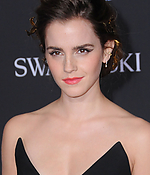 emma_watson_2017_mar_batb_la_premiere_388.jpg