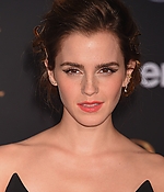 emma_watson_2017_mar_batb_la_premiere_423.jpg