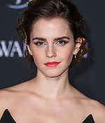 emma_watson_2017_mar_batb_la_premiere_432.jpg