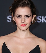emma_watson_2017_mar_batb_la_premiere_433.jpg