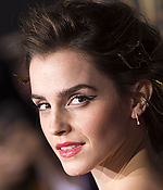 emma_watson_2017_mar_batb_la_premiere_443.jpg