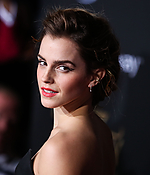 emma_watson_2017_mar_batb_la_premiere_461.jpg