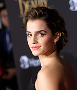 emma_watson_2017_mar_batb_la_premiere_549.jpg
