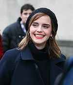 emma_watson_2017_womens_march_on_washington_29.jpg