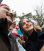 emma_watson_2017_womens_march_on_washington_36.jpg