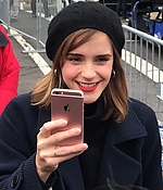 emma_watson_2017_womens_march_on_washington_44.jpg