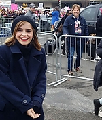 emma_watson_2017_womens_march_on_washington_49.jpg