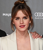 emma_watson_colonia_berlin_premiere_53.jpg