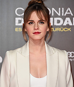 emma_watson_colonia_berlin_premiere_54.jpg