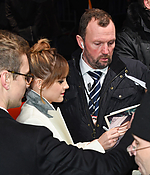 emma_watson_colonia_berlin_premiere_66.jpg